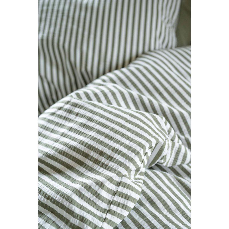 Carl grön randigt bäddset dubbelsäng