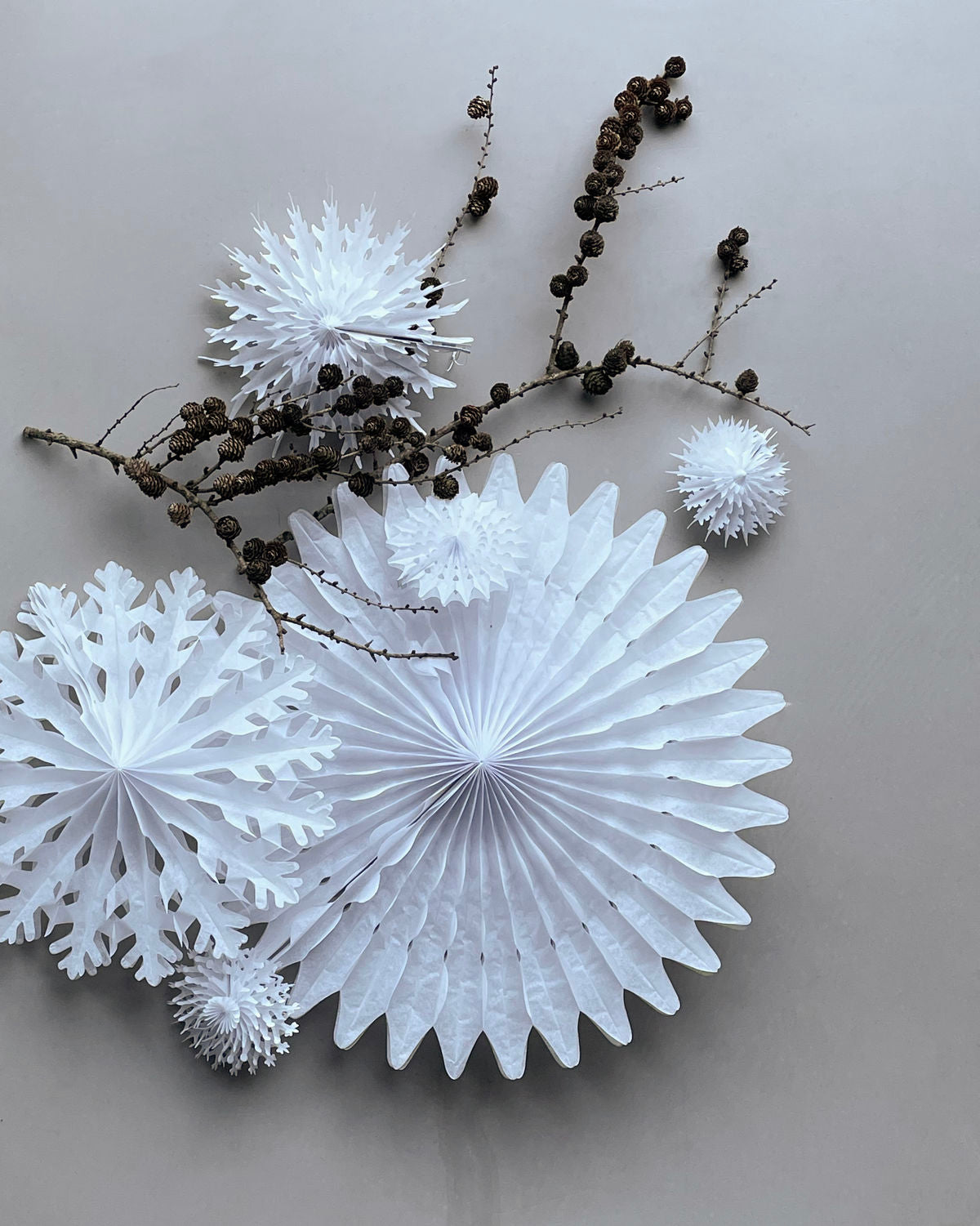 Pappersdekoration fold 68cm