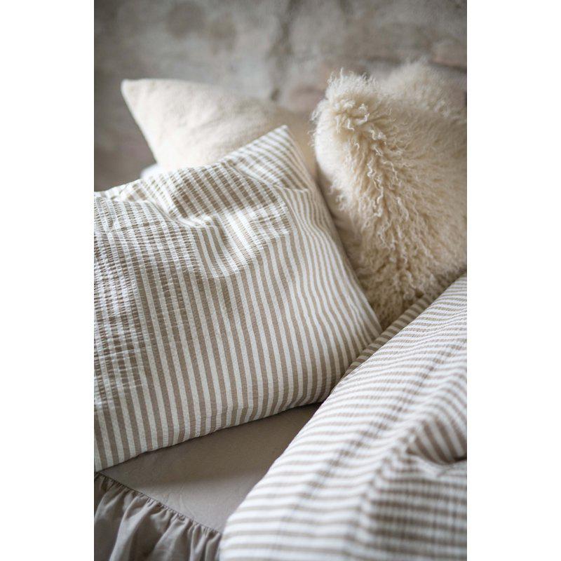 Carl beige randigt örngott